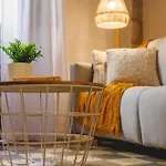 Apartament Bravissimo Calderers La Lleona, Heart Of The Barri Vell