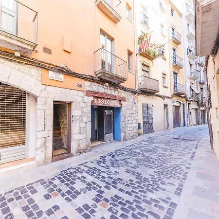 Apartament Bravissimo Calderers La Lleona, Heart Of The Barri Vell